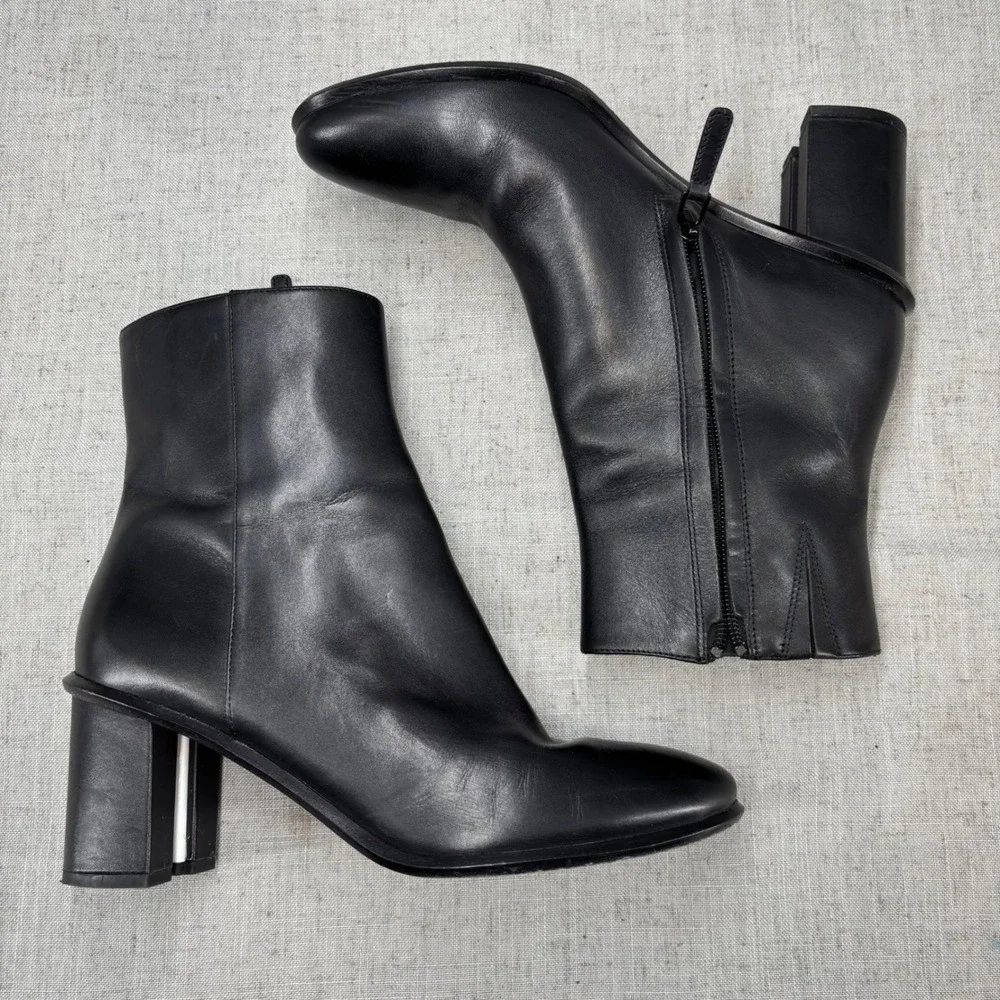 Tory Burch Brooke Stamped Heel Boots Black Leather Ankle Booties Women's‎ 8.5